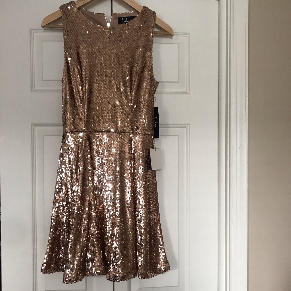 NWT Lulu’s rose gold sequin skater dress